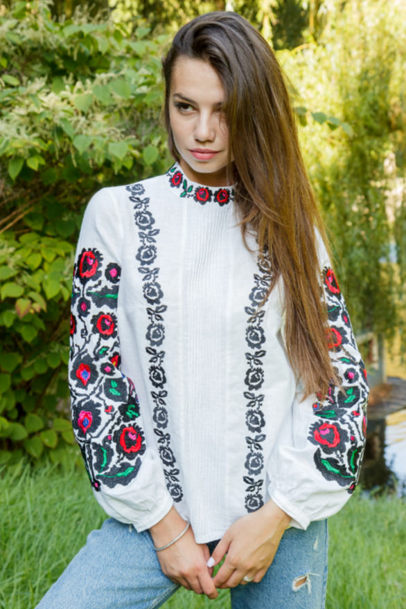 Ukrainian women's blouse "Yaryna"