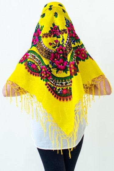 Ukrainian shawl "Hustka". Yellow. Large