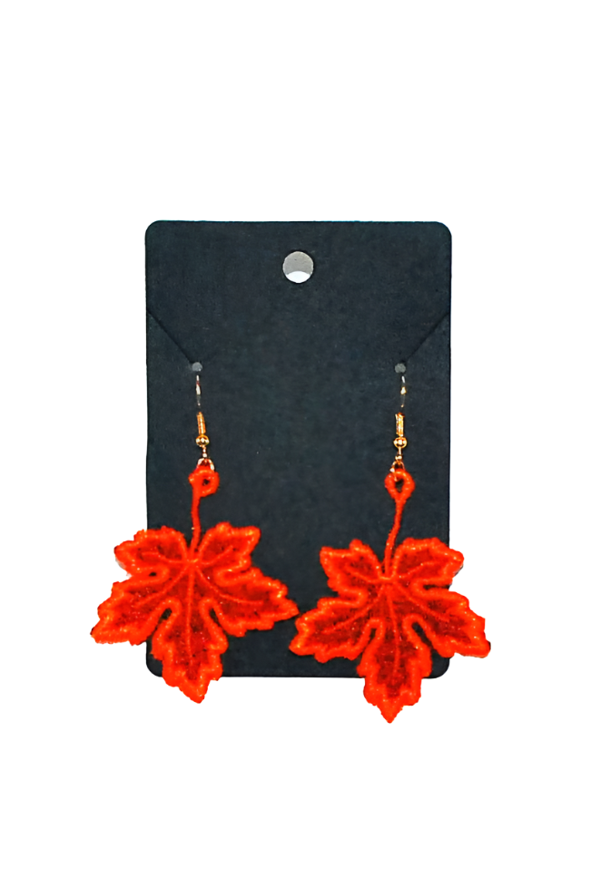 Lace earrings "Maple leaf"