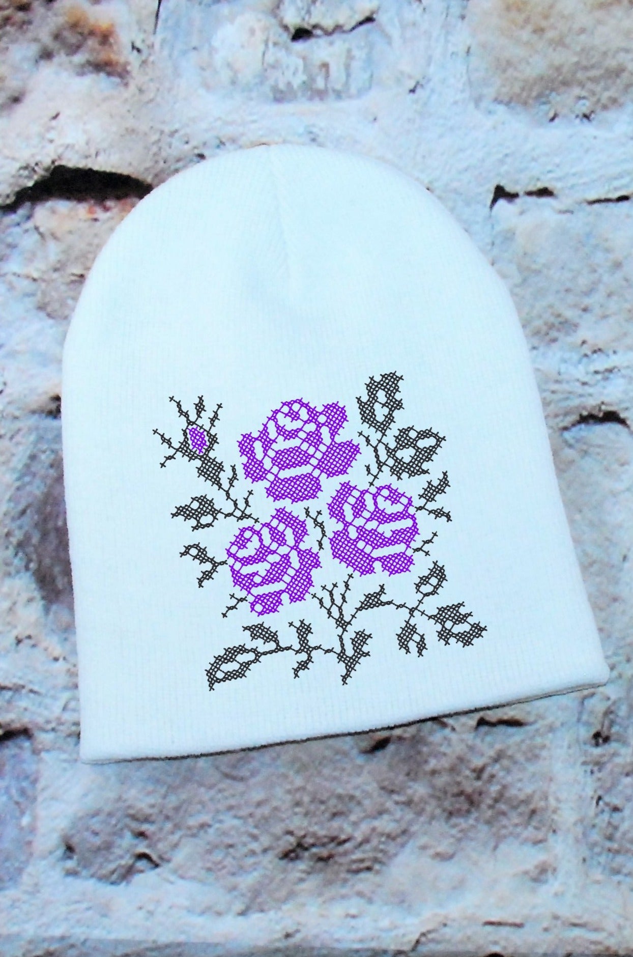 Knitted embroidered beanie hat "Roses"